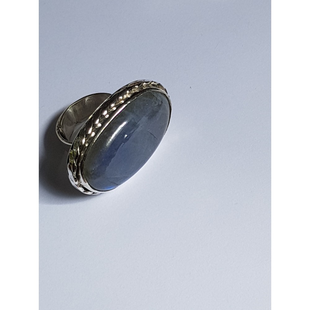 Ring made entirely by hand in solid Ag925 silver and natural moonstone Selenaria