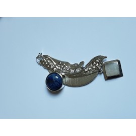 Pendant made entirely by hand in Ag925 silver with lapis lazuli and mother-of-pearl, Bijuterii de argint lucrate manual, handmade