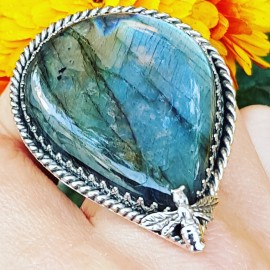 Sterling silver ring with natural labradorite HoneyLights
