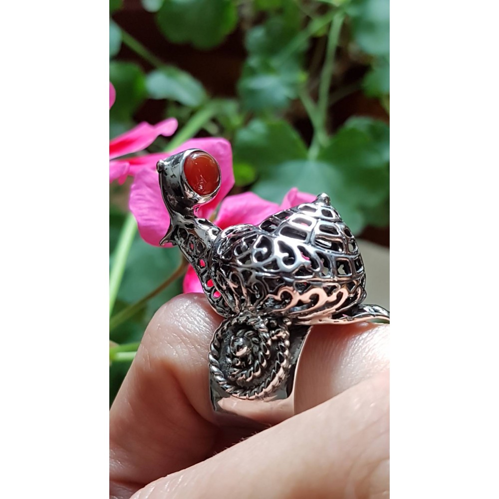 Unique ring entirely handmade in solid Ag925 silver and natural carnelian Snail Alert