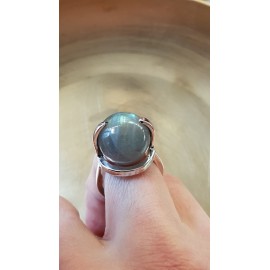 Sterling silver ring and labradorite stone