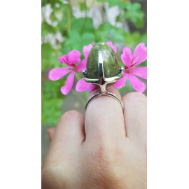 Sterling silver ring with natural picture Unakit