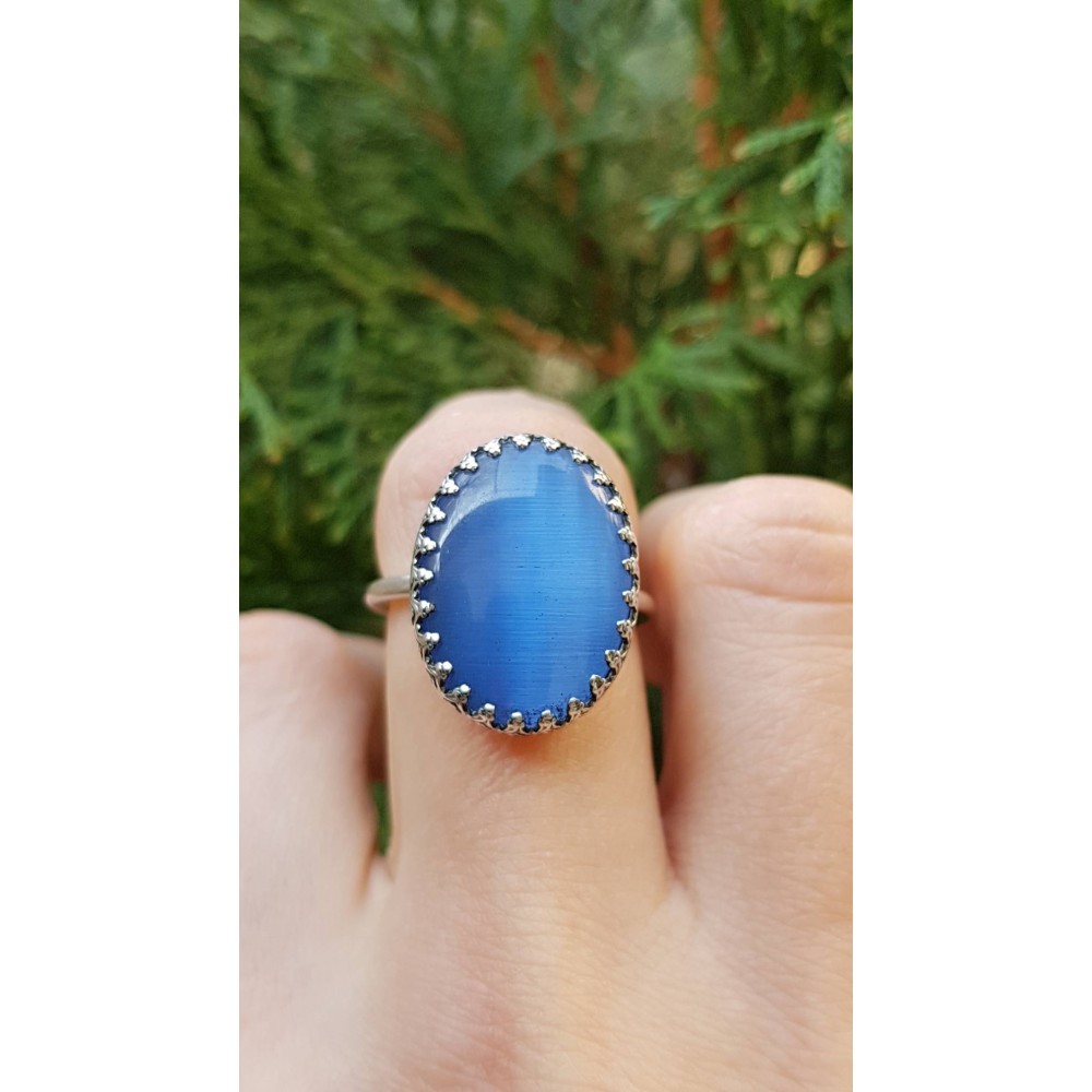 Sterling silver ring with natural cat's eye