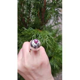 Unique ring entirely handcrafted in solid Ag925 silver and Salt Shaker crystal