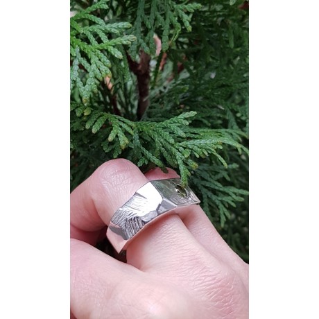 Sterling silver ring and peridote, Bijuterii de argint lucrate manual, handmade
