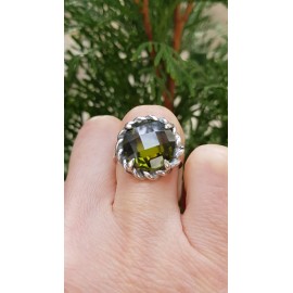 Entirely handcrafted ring in solid Ag 925 silver and faceted green crystal, Bijuterii de argint lucrate manual, handmade