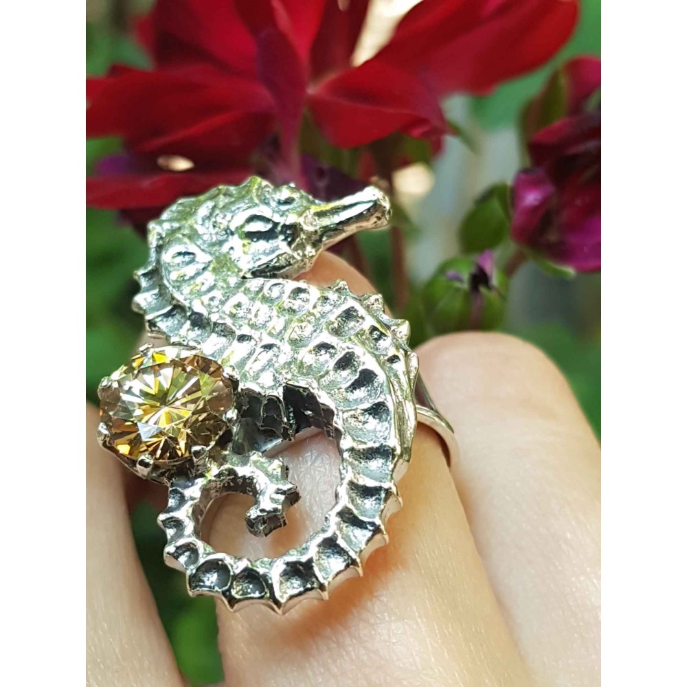 Sterling silver ring and citrine Sea Horsie
