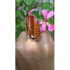 Sterling silver ring with natural tiger' s eye stone