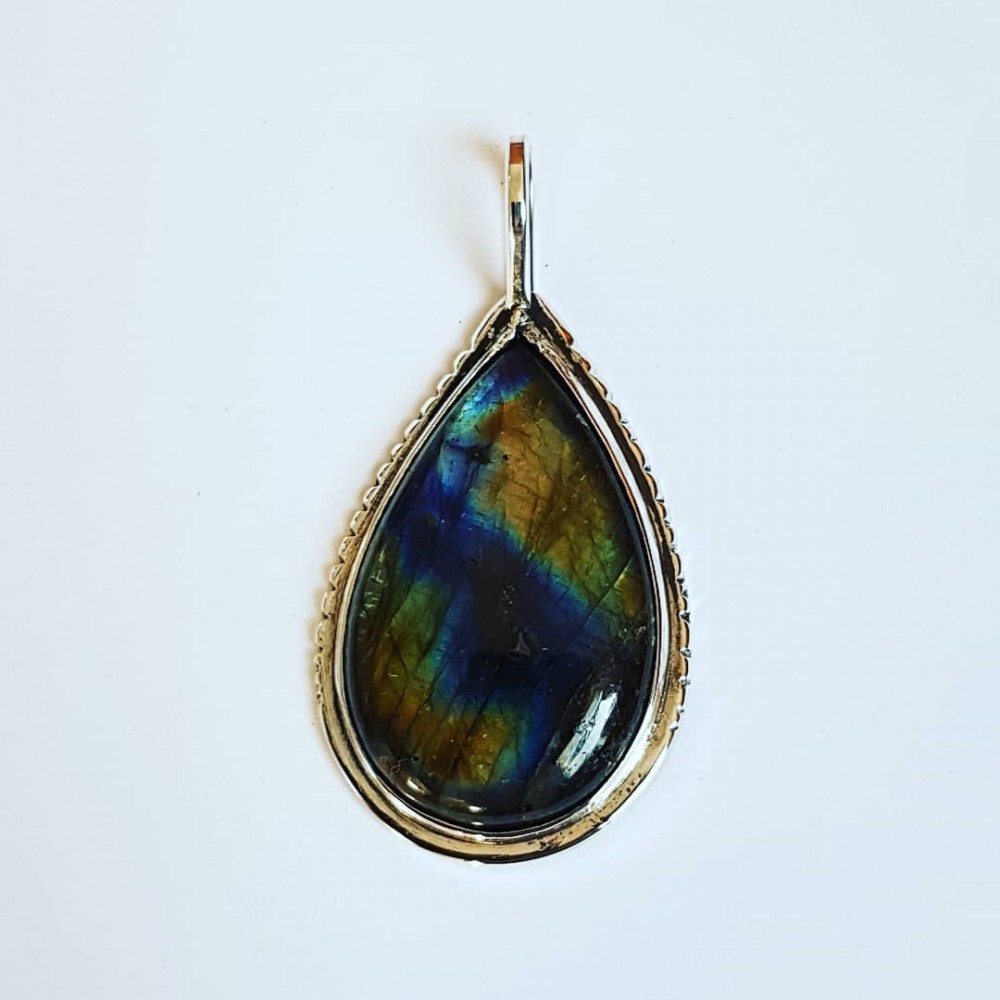 Sterling silver pendant and natural labradorite MyFires