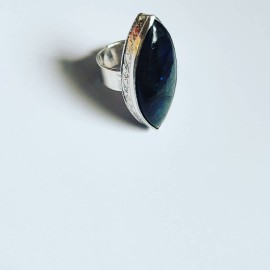 Sterling silver ring with natural labradorite Streaming Labradorite