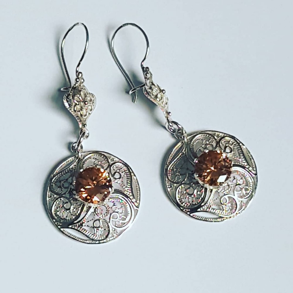 Sterling silver earrings and citrines Mindmyglowin 
