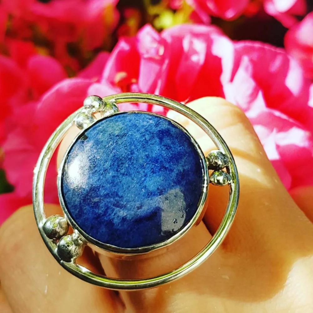 Large Sterling silver ring and lapislazuli 