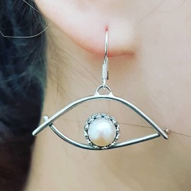 Sterling silver earrings and pearls Eye of Pearl