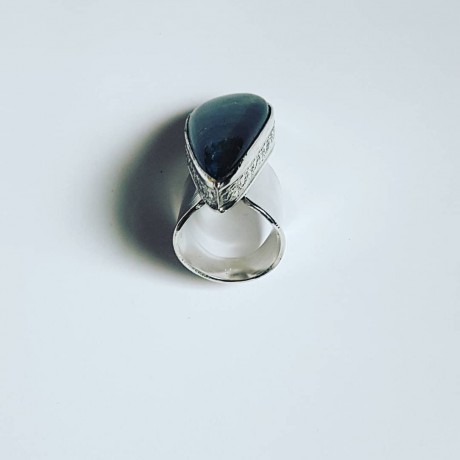 Large Sterling Silver ring with natural labradorite stone VibrantShadies, Bijuterii de argint lucrate manual, handmade