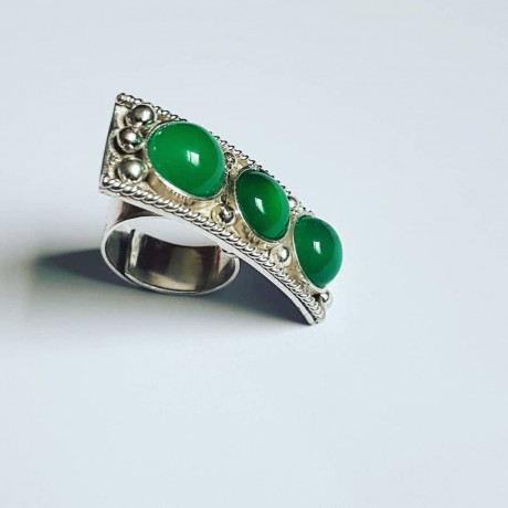 Handmade ring made of solid Ag925 silver and Overt Gramaj green agate, Bijuterii de argint lucrate manual, handmade