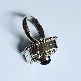 Ring made entirely by hand in Ag925 silver and natural black onyx SilverBooty