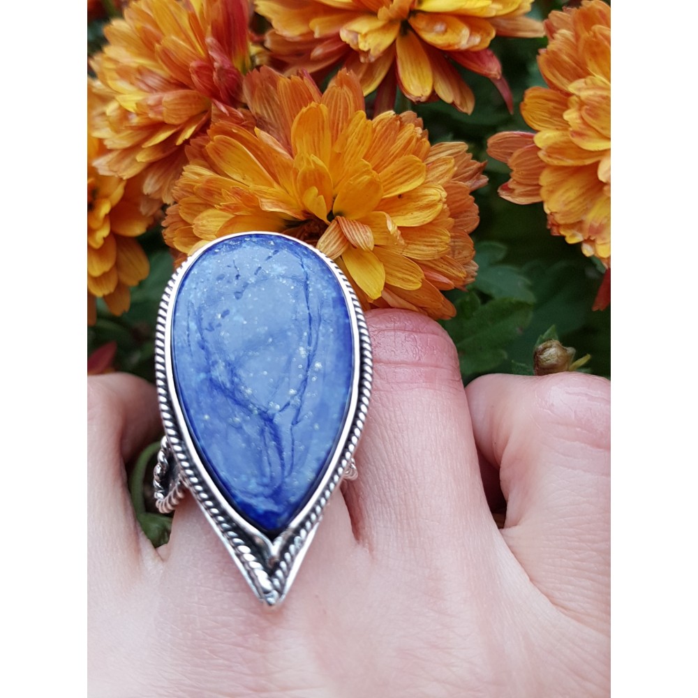 Sterling silver ring with natural lapislazuli1