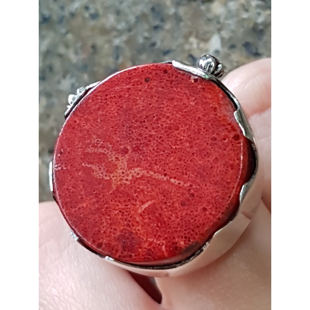 Sterling silver ring with natural coral stone RollingReds