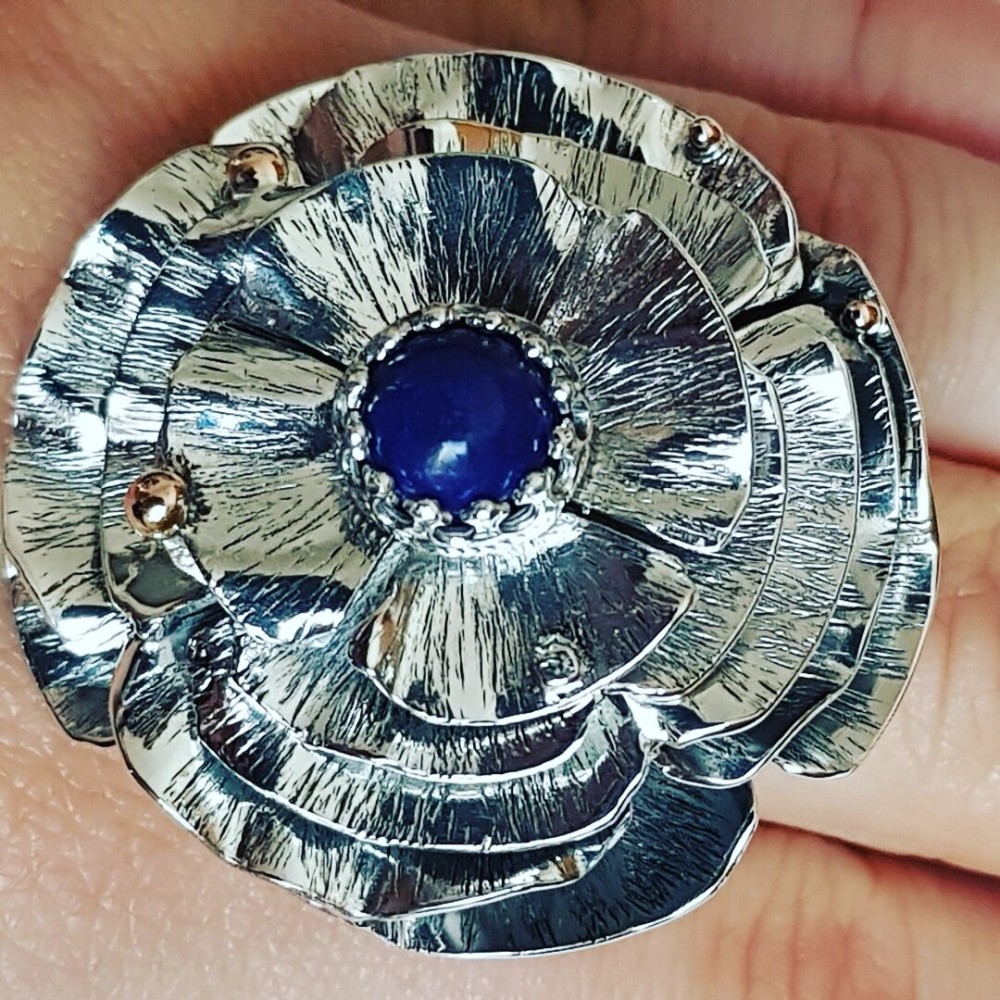 Sterling silver ring with natural lapislazuli Mille Feuille Radicalized