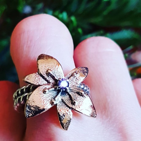Gold and Sterling silver ring Flower Doer