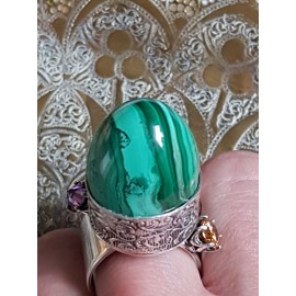 Sterling silver ring and malachite stone