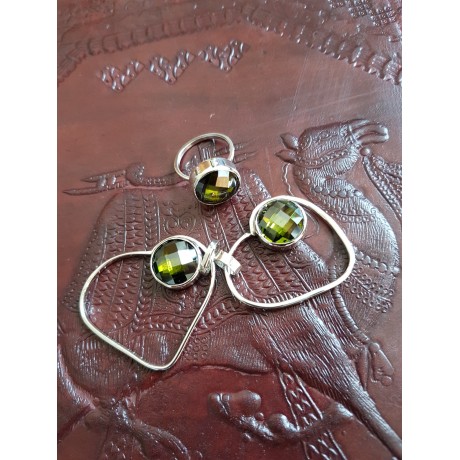 Sterling silver pendant and crystal Green Heart, Bijuterii de argint lucrate manual, handmade