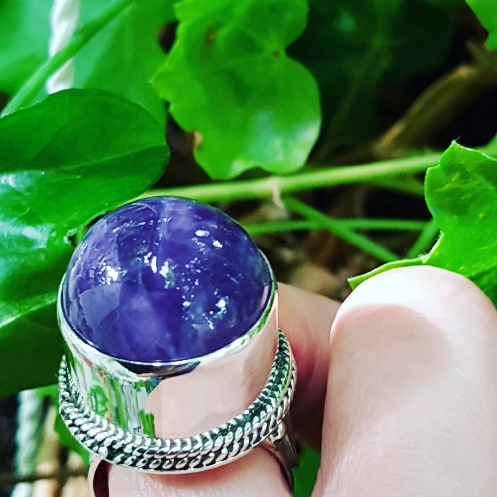 Sterling silver ring and natural amethyst Lady of the dragon