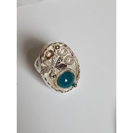 Sterling silver ring with natural aquamarine Springish