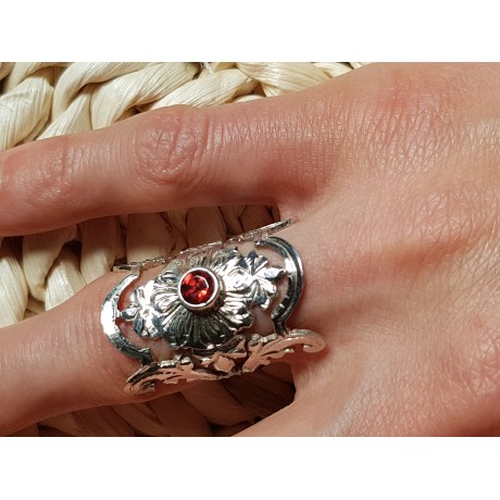Silver sterling ring with red granate, Bijuterii de argint lucrate manual, handmade