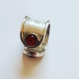 Sterling silver ring with natural carnelian Epater