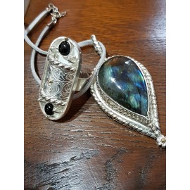 Large Sterling Silver pendant with natural labradorite stone Fire Blossoms, Bijuterii de argint lucrate manual, handmade