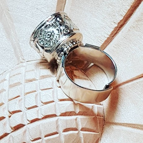 Sterling silver ring with amethyst Love Sorcery, Bijuterii de argint lucrate manual, handmade