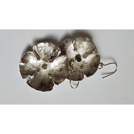 Sterling silver earrings with natural stones Flower Tease, Bijuterii de argint lucrate manual, handmade