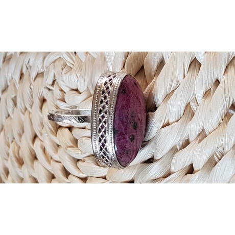 Massive Sterling silver ring with natural ruby Mauve Pitch, Bijuterii de argint lucrate manual, handmade