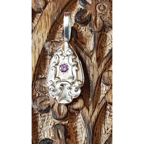 Sterling silver pendant with amethyst Flowy, Bijuterii de argint lucrate manual, handmade