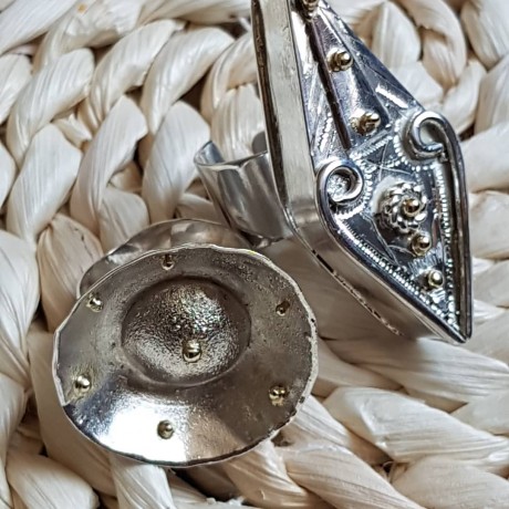 Sterling silver ring with 14k gold Receptacle Of Light, Bijuterii de argint lucrate manual, handmade