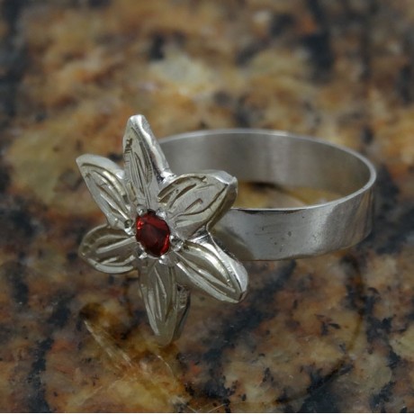 Sterling silver engagement ring Just Flowers, Bijuterii de argint lucrate manual, handmade