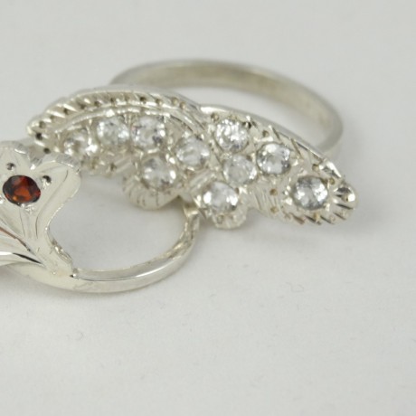 Sterling silver ring Bed of White Fires with 10 natural topaz, Bijuterii de argint lucrate manual, handmade
