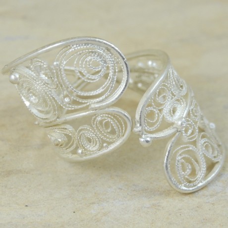 Sterling silver ring with pure filigree IN THE GRIP OF LOVE, Bijuterii de argint lucrate manual, handmade