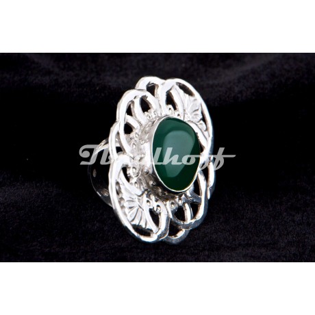 Silver ring whit jade stone, Bijuterii de argint lucrate manual, handmade
