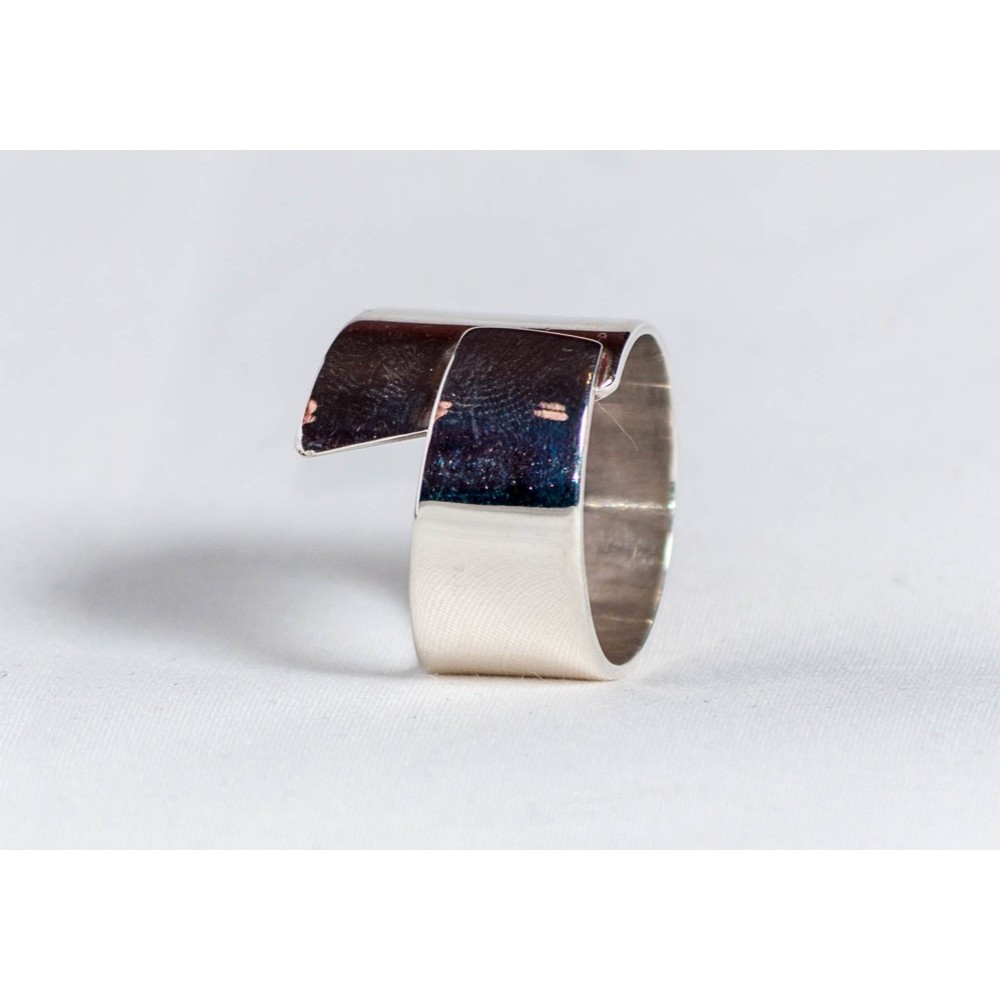 Large sterling silver ring, handmade& handcrafted, design by Ibralhoff