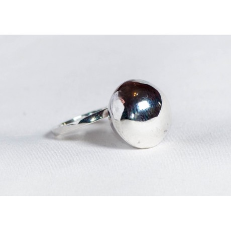 Sterling silver ring with silver ball, handmade & handcrafted, design by Ibralhoff, Bijuterii de argint lucrate manual, handmade