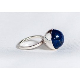 Sterling silver ring with lapis lazuli, handmade& handcrafted, design by Ibralhoff